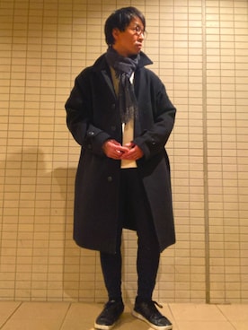 「ジョガーパンツ」｜「アイテム（ステンカラーコート）」を使った、eiさん（メンズ・173cm）の冬コーディネート