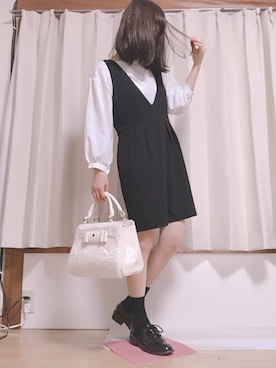 「axes femme（アクシーズファム）のアイテム（ハンドバッグ）」を使った、naさん（レディース・163cm）の秋コーディネート