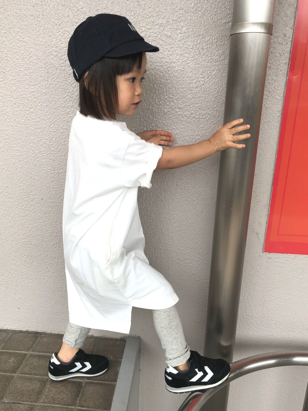 「quoti use fithのアイテム（キャップ、ブルー系）」を使った、nonさん（レディース・100cm）の夏コーディネートの1枚目の写真