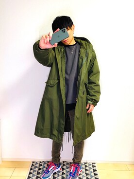 「DISCOVERED（ディスカバード）のアイテム（スウェット）」を使った、TOMOKIさん（メンズ・170cm）の冬コーディネート