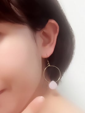 「大きめピアス」｜comginさん（レディース・153cm）の春コーディネート