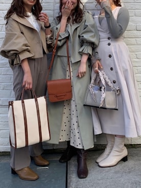 「natural couture（ナチュラルクチュール）のアイテム（トートバッグ）」を使った、NaNaMiさん（レディース・157cm）の冬コーディネート