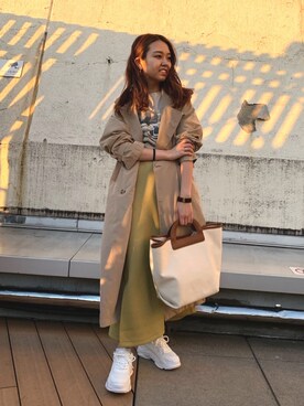 「スウェットスカート」｜「アイテム（トレンチコート）」を使った、NaNaMiさん（レディース・157cm）の春コーディネート