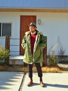 「アイテム（ソックス/靴下、グリーン系）」を使った、Go店長さん（メンズ・179cm）の冬コーディネート