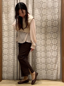 「earth music&ecology（アースミュージックアンドエコロジー）のアイテム（ベスト）」を使った、yuuuboooさん（レディース・158cm）の秋コーディネート