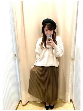 「earth music&ecology（アースミュージックアンドエコロジー）のフェイクレザープリーツスカート ＊（スカート）」を使った、yuuuboooさん（レディース・158cm）の秋コーディネート