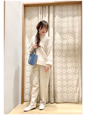 「earth music&ecology（アースミュージックアンドエコロジー）のORiental TRaffic ビットローファー ＊（パンプス）」を使った、yuuuboooさん（レディース・158cm）の冬コーディネート