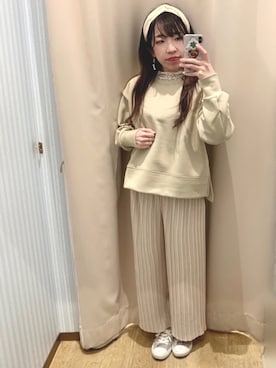 「earth music&ecology（アースミュージックアンドエコロジー）のアイテム（スウェット）」を使った、yuuuboooさん（レディース・158cm）の冬コーディネート