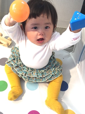 「fafa（フェフェ）のアイテム（パンツ）」を使った、tinyjohnさん（キッズ・80cm）の秋コーディネート