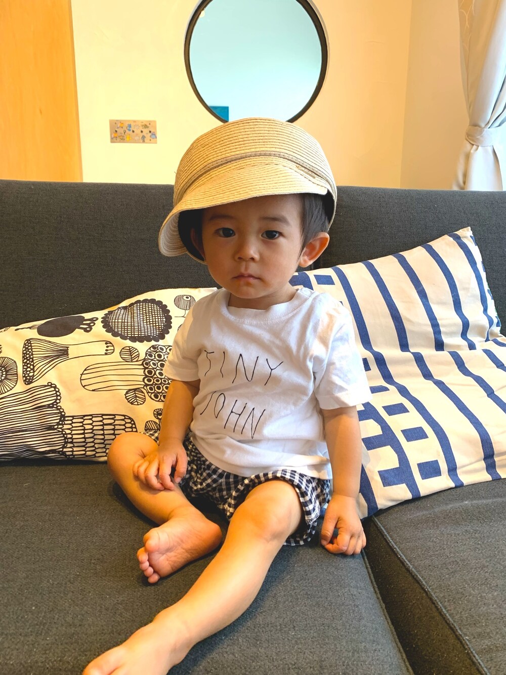 「夏コーデ、白Tシャツ、1歳、キッズコーデ、キッズファッション、男の子」｜「Handmadeのアイテム（Tシャツ/カットソー、ホワイト系）」を使った、tinyjohnさん（キッズ・80cm）の夏コーディネートの1枚目の写真