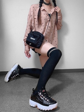 「ニーハイソックス」｜「アイテム（その他）」を使った、くぅさん（レディース・164cm）の秋コーディネート