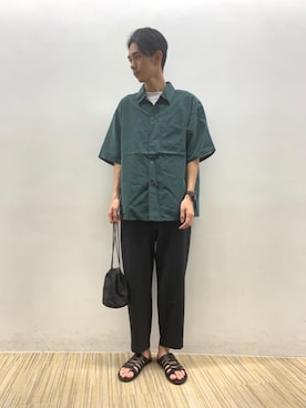 「allery（アレリー）のアイテム（バッグ）」を使った、國田　健斗さん（メンズ・178cm）の春コーディネート