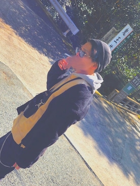 「STUDIOUS（ステュディオス）のアイテム（パーカー）」を使った、KYMさん（メンズ・168cm）の冬コーディネート