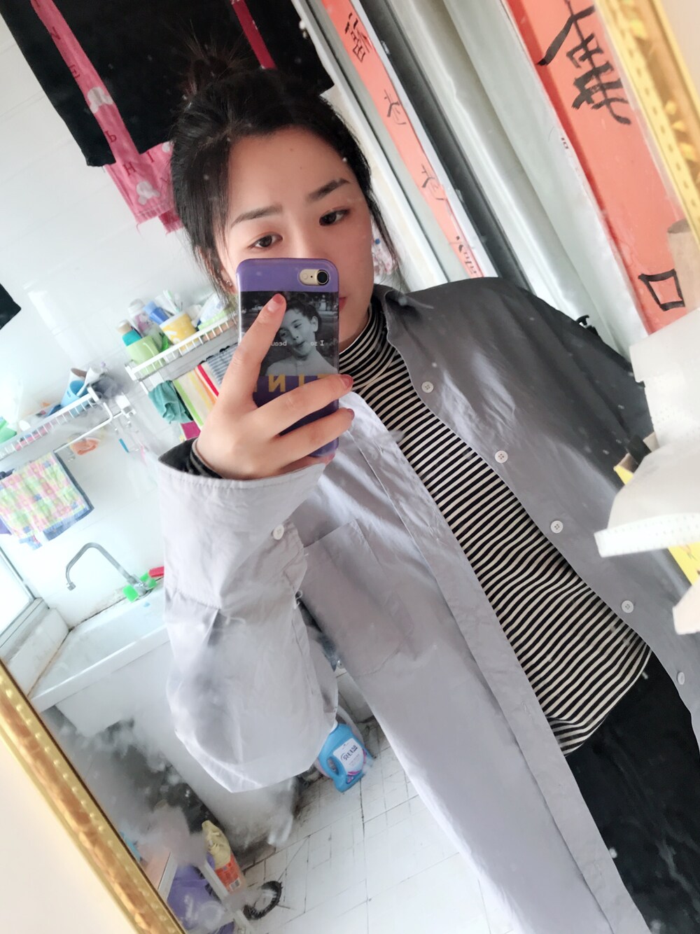 「WEEKDAYのアイテム（シャツ/ブラウス、ブルー系）」を使った、_闪闪大王さん（レディース・163cm）の春コーディネートの1枚目の写真