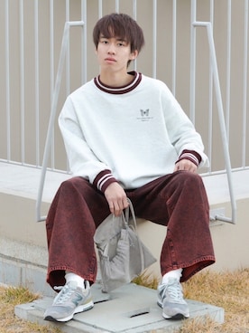 「EDWIN」｜「アイテム（スウェット）」を使った、つぐ吉さん（メンズ・172cm）の冬コーディネート