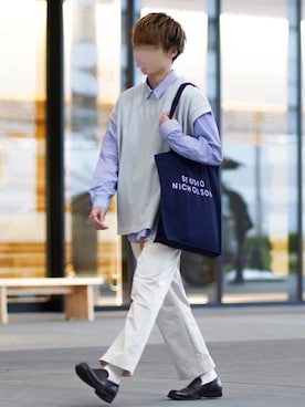 「MinoriTY（マイノリティ）の2タックテーパードワイドパンツ【MinoriTY × WEARISTA Mr.SZK（ミスタースズキ）コラボ】（スラックス）」を使った、つぐ吉さん（メンズ・172cm）の春コーディネート