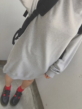 「スウェットワンピース」｜「アイテム（その他シューズ）」を使った、ちせさん（レディース・165cm）の秋コーディネート