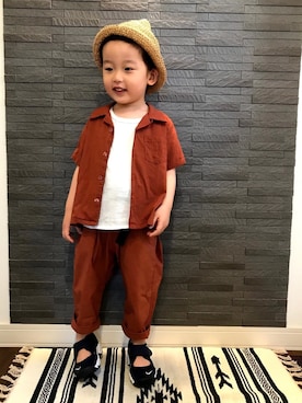 「ナイキリフト」｜「アイテム（その他）」を使った、tiinさん（キッズ・90cm）の春コーディネート