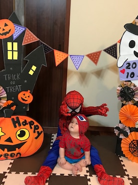 「アイテム（ロンパース、レッド系）」を使った、mihaさん（キッズ・110cm）の秋コーディネート