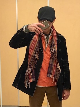 「MK MICHEL KLEIN HOMME （エムケーミッシェルクランオム）のアイテム（トレンチコート）」を使った、konpeiさん（メンズ・182cm）の冬コーディネート