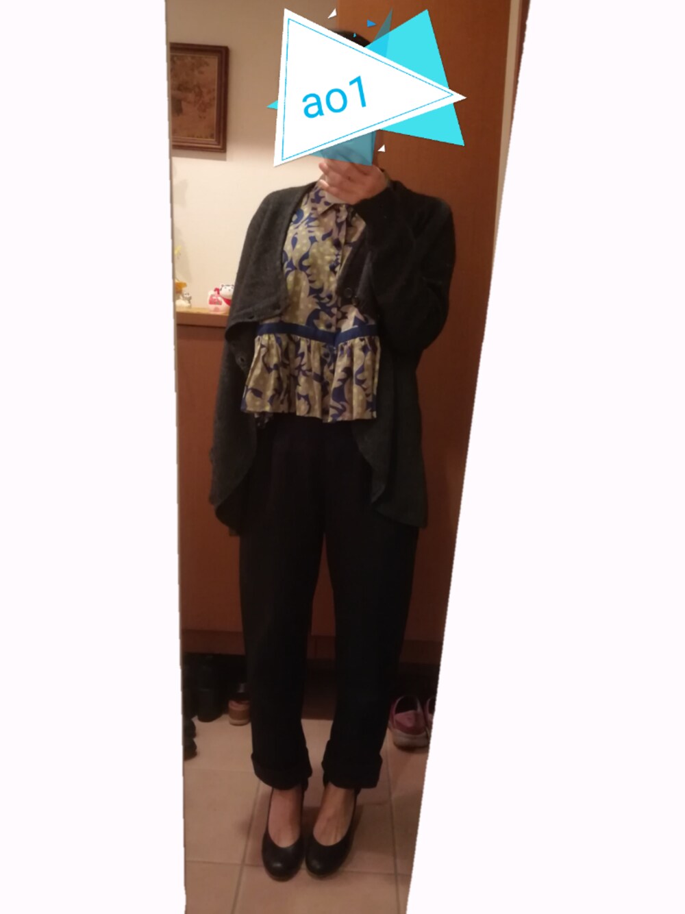 「kuskusのアイテム（シャツ/ブラウス、グリーン系）」を使った、ao1さん（レディース・153cm）の秋コーディネートの1枚目の写真