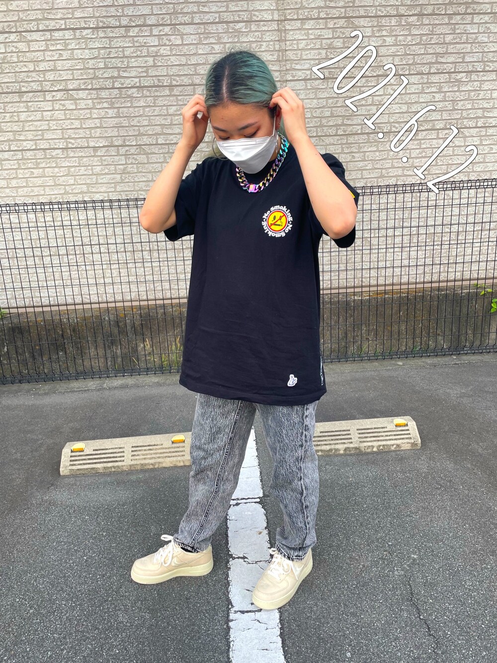 「低身長コーデ、ストリート、ブラックデニム、チェーンネックレス、GU、FR2、Vitaly、stussy、NIKE、AIR FORCE 1」｜「FR2のアイテム（Tシャツ/カットソー、ブラック系）」を使った、M.さん（レディース・153cm）の夏コーディネートの1枚目の写真