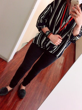 「オフィス」｜「アイテム（アナログ腕時計）」を使った、Natsumiさん（レディース・155cm）の春コーディネート
