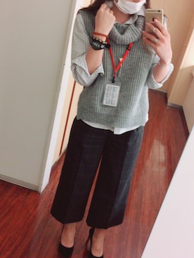 「オフィス」｜「アイテム（アナログ腕時計）」を使った、Natsumiさん（レディース・155cm）の春コーディネート