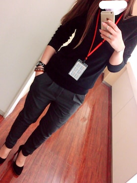 「オフィス」｜「アイテム（アナログ腕時計）」を使った、Natsumiさん（レディース・155cm）の春コーディネート
