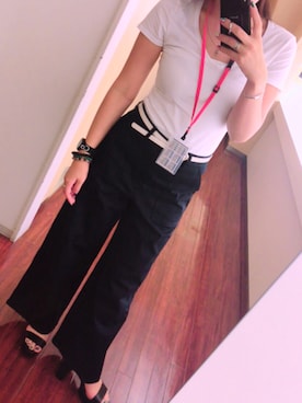 「オフィス」｜「アイテム（アナログ腕時計）」を使った、Natsumiさん（レディース・155cm）の夏コーディネート