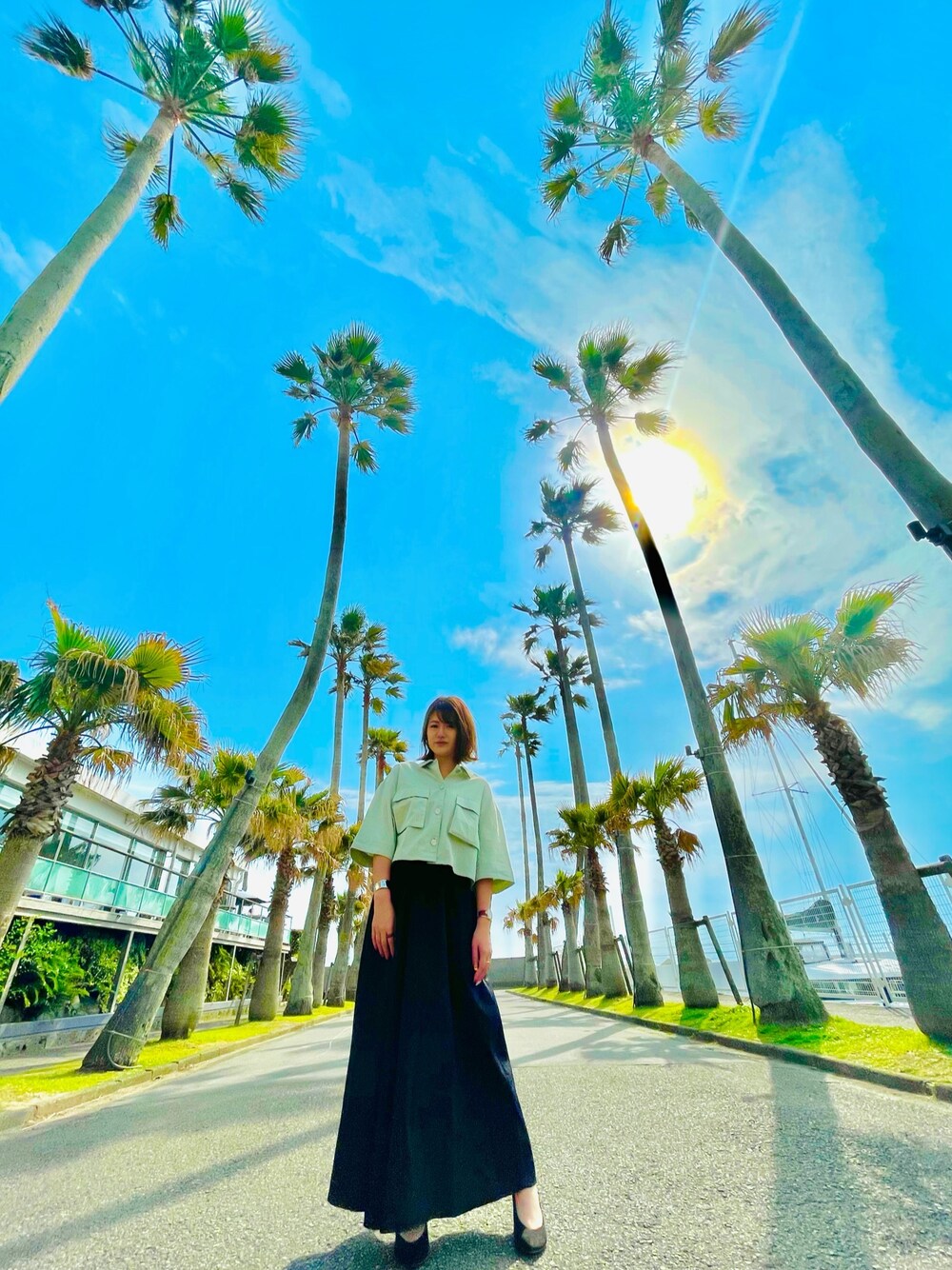 「休日スタイル、春夏コーデ、ロングスカート、ZARA、大人カジュアル、低身長コーデ、ワンピース、プチプラ、大人ガーリー、リゾートスタイル」｜「ZARAのアイテム（トップス、グリーン系）」を使った、Natsumiさん（レディース・155cm）の春コーディネートの1枚目の写真