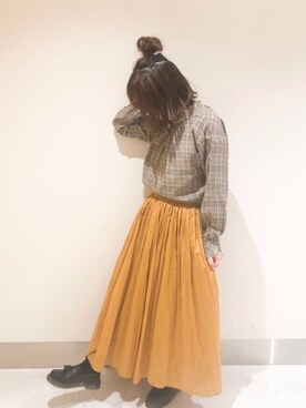 「SVEC（シュベック）のアイテム（ローファー）」を使った、𝕄 𝕚 𝕚❁さん（レディース・157cm）の秋コーディネート