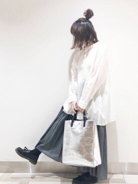 「SVEC（シュベック）のアイテム（ローファー）」を使った、𝕄 𝕚 𝕚❁さん（レディース・157cm）の秋コーディネート