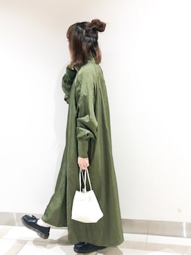 「SVEC（シュベック）のアイテム（ローファー）」を使った、𝕄 𝕚 𝕚❁さん（レディース・157cm）の秋コーディネート