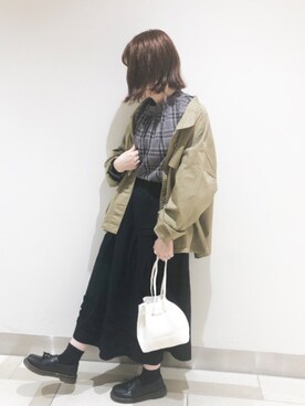 「SVEC（シュベック）のアイテム（ローファー）」を使った、𝕄 𝕚 𝕚❁さん（レディース・157cm）の秋コーディネート