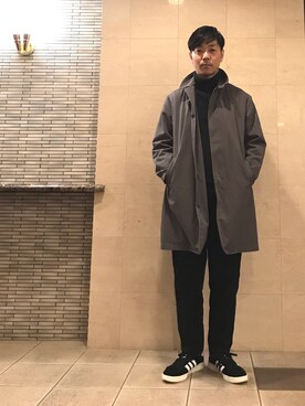 「niko and...（ニコアンド）のアイテム（ステンカラーコート）」を使った、s.namitaさん（メンズ・172cm）の春コーディネート