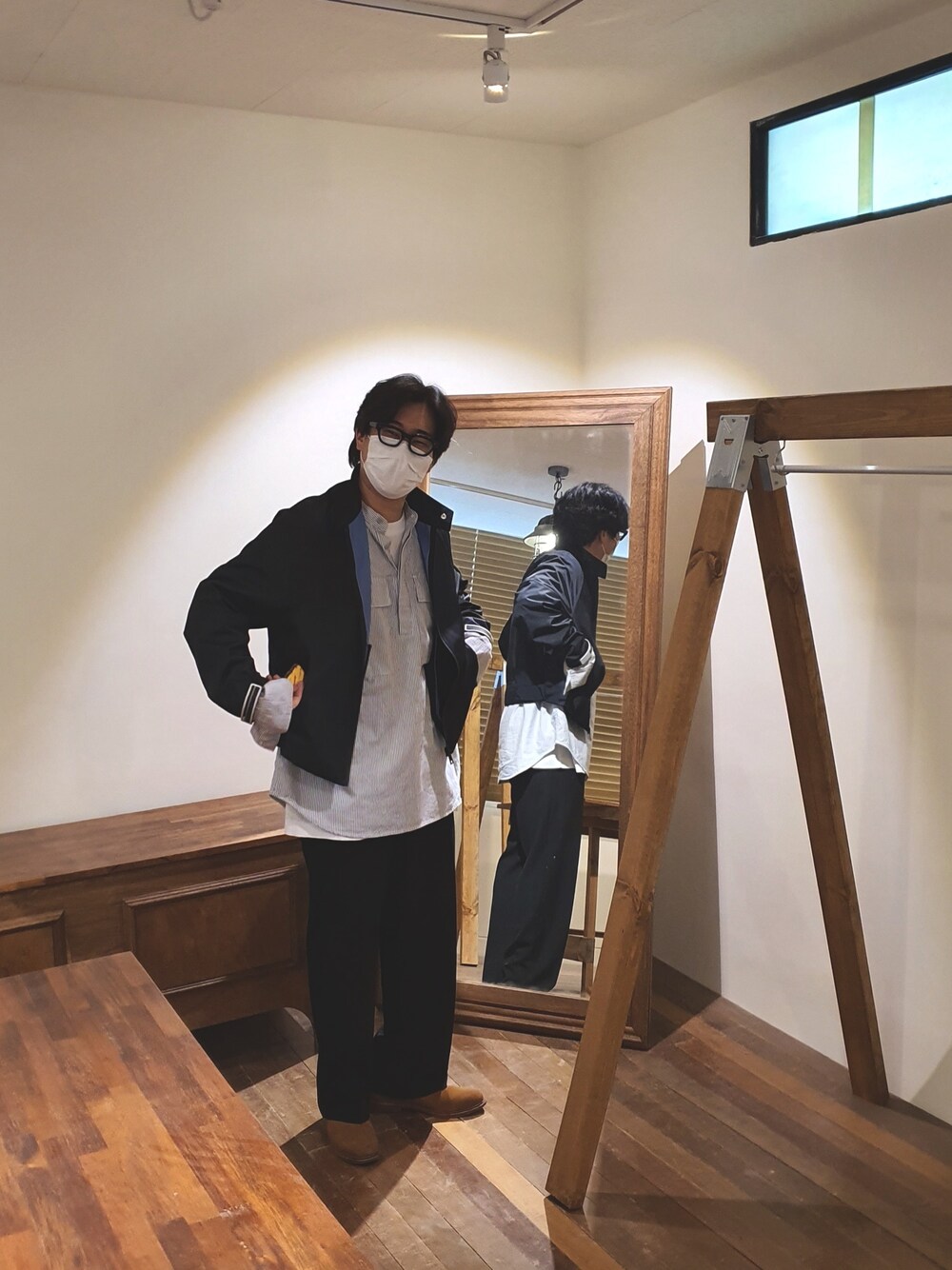 「PRADA、fear of god、YSTRDY's TMRRW、UNUSED」｜「Fear of God Los Angelesのアイテム（シャツ/ブラウス、その他）」を使った、zo_z1ogさん（メンズ・173cm）の夏コーディネートの1枚目の写真