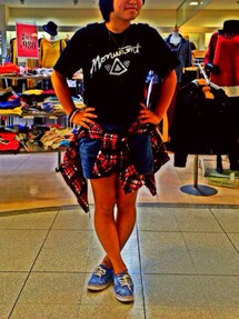 ROXY | Tシャツ/VOLCOM
スボン/セシル
パーカー/セシル
くつ/vans
リュック/JANSPORT
ネックレス/ROXY
(ネックレス)
