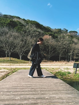 「ジャーマントレーナー」｜「アイテム（マウンテンパーカー）」を使った、kashimaさん（レディース・158cm）の春コーディネート
