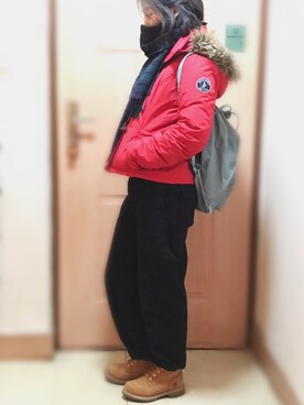 「Abercrombie&Fitch（アバークロンビーアンドフィッチ）のアイテム（スタジャン）」を使った、emmaさん（レディース・162cm）の冬コーディネート