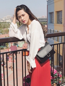 Yuri 媺蒂さんのコーディネート