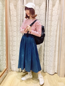 「earth music&ecology（アースミュージックアンドエコロジー）のアイテム（デニムスカート）」を使った、ミズホさん（レディース・155cm）の春コーディネート