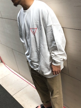 「Guess（ゲス）のアイテム（スウェット）」を使った、SAIさん（メンズ・171cm）の秋コーディネート