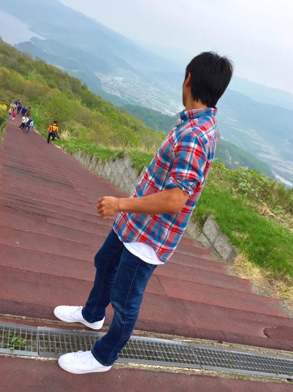 「summer、pattern、Levi's、adidas originals、casual、ootd、H&M、Abercombie&Fitch、street、denim」｜「J.CREWのSlim lightweight shirt in seacrest plaid（シャツ/ブラウス、その他）」を使った、未来 (Miki)さん（メンズ・174cm）の夏コーディネートの1枚目の写真