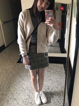 「Twenty（-）のアイテム」を使った、Aris Changさん（レディース・164cm）の冬コーディネート