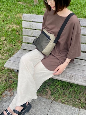 「GRL（グレイル）の縄紐ベルト付リネン混ワイドパンツ（その他パンツ、ホワイト系）」を使った、kana**さん（レディース・165cm）の夏コーディネート