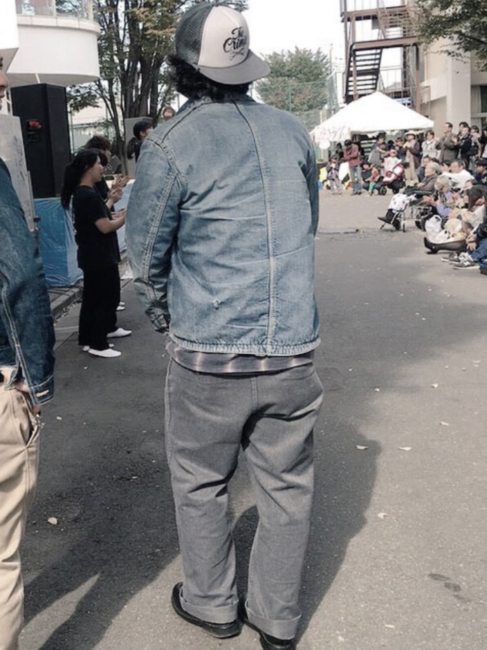「ワーク、vintage、キャップ、wtaps、BEN DAVIS、カバーオール、学祭、ダンス」｜「VINTAGEのアイテム（カバーオール、ブルー系）」を使った、han19さん（メンズ・169cm）の秋コーディネートの1枚目の写真