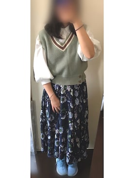「GRL（グレイル）の花柄フレアスカート（スカート）」を使った、じゅんさん（レディース・160cm）の春コーディネート