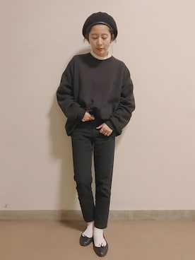 「BLACK BY MOUSSY（ブラックバイマウジー）のHUILA BLACK Denim（デニムパンツ）」を使った、yuiさん（レディース・155cm）の春コーディネート