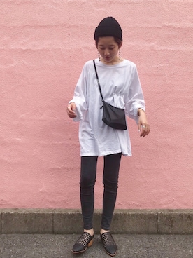 「EDITION（エディション）のACNE STUDIOS SKIN 5 USED スキニーパンツ（デニムパンツ）」を使った、yuiさん（レディース・155cm）の春コーディネート